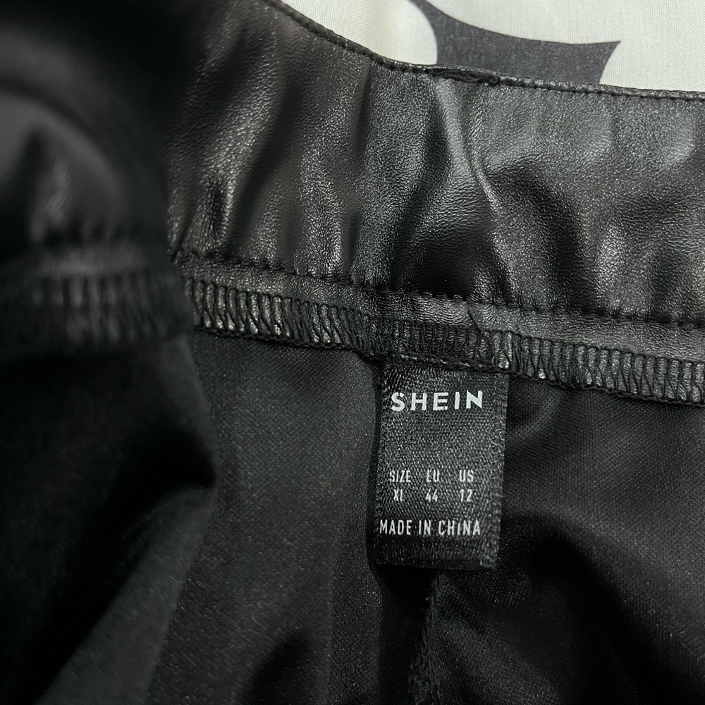 leather pants - Picture 4 of 6